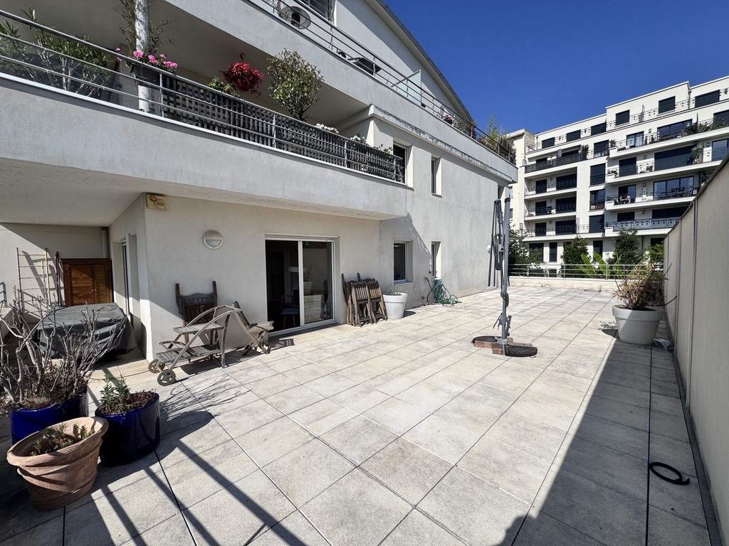 Appartement à vendre, 140m², Suresnes