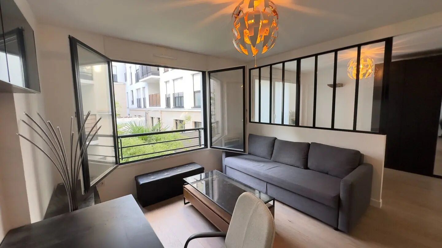 Appartement à louer, 37m², Suresnes