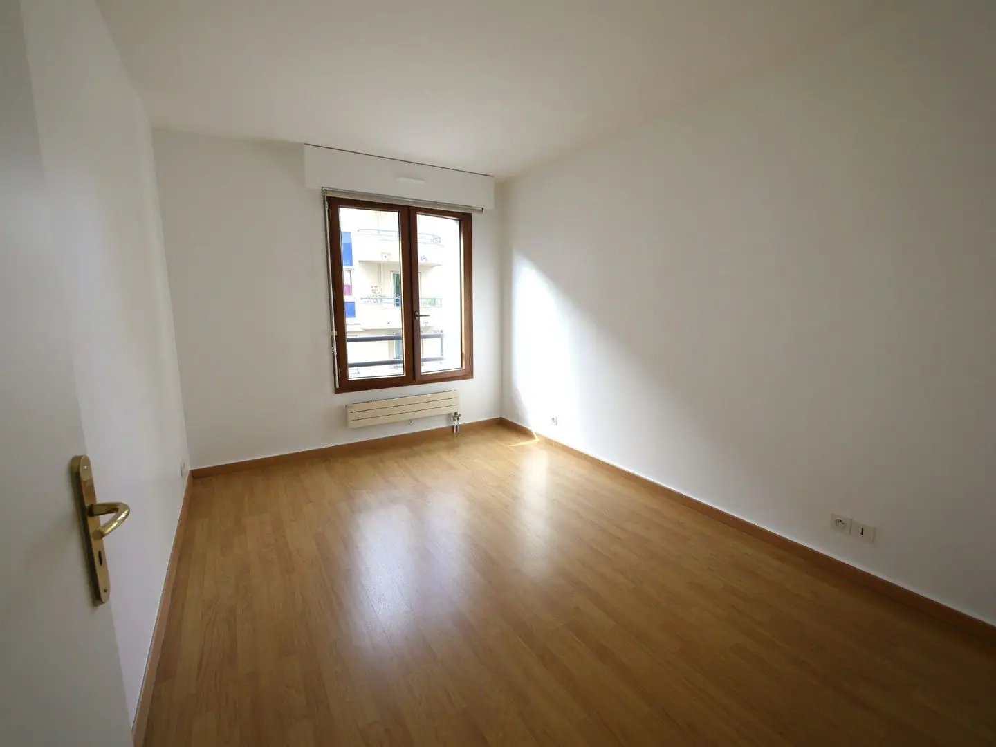 Appartement à louer, 50m², Suresnes