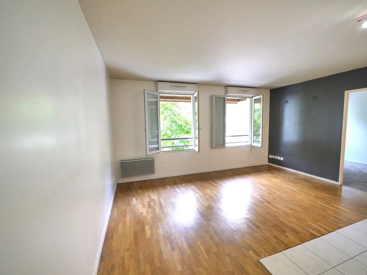 Appartement à louer, 40m², Suresnes