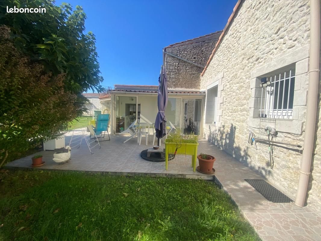 Maison à vendre, 147m², Corme-Écluse