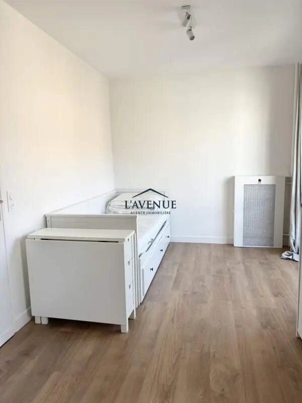 Appartement à louer, 21m², Paris 15ème
