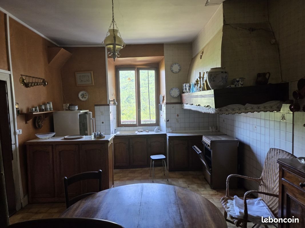 Maison à vendre, 260m², Rabat-les-Trois-Seigneurs