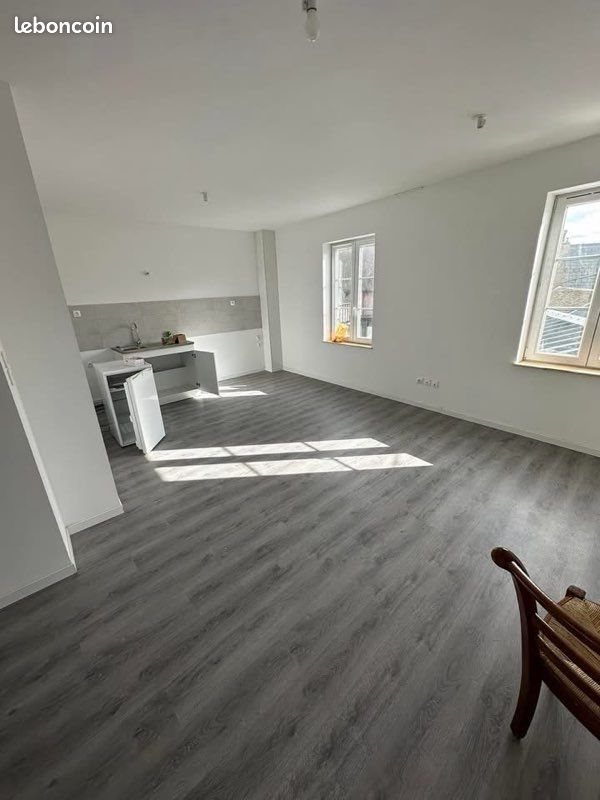 Appartement à louer, 60m², Breteuil