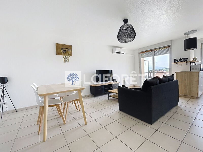 Appartement à louer, 43m², Saint-Estève