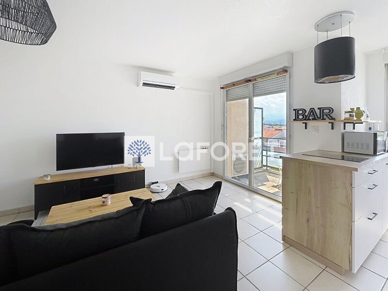Appartement à louer, 43m², Saint-Estève