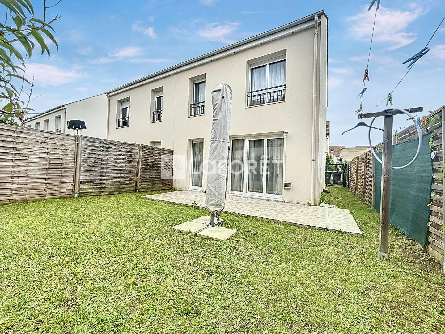 Maison à vendre, 73m², Nandy
