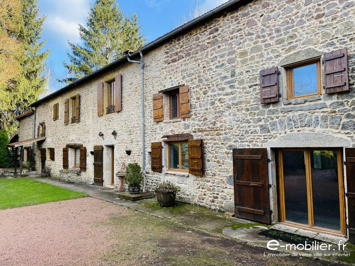 Maison à vendre, 184m², Charlieu