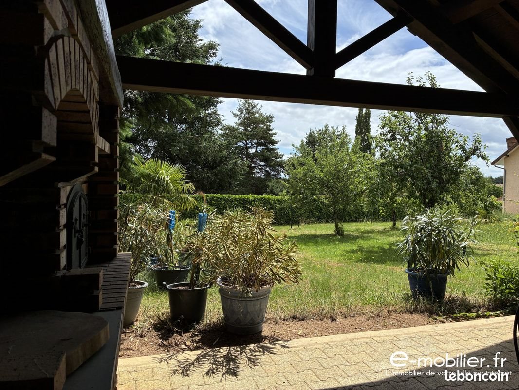 Maison à vendre, 208m², Saint-Alban-les-Eaux