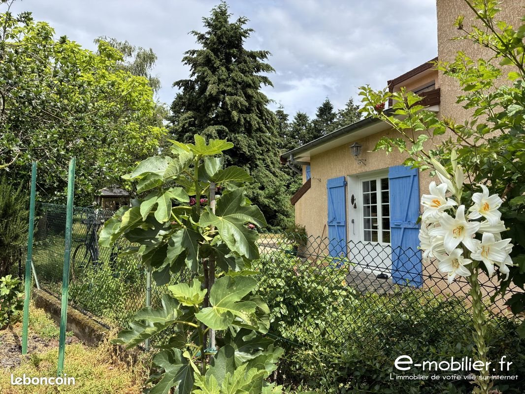 Maison à vendre, 208m², Saint-Alban-les-Eaux