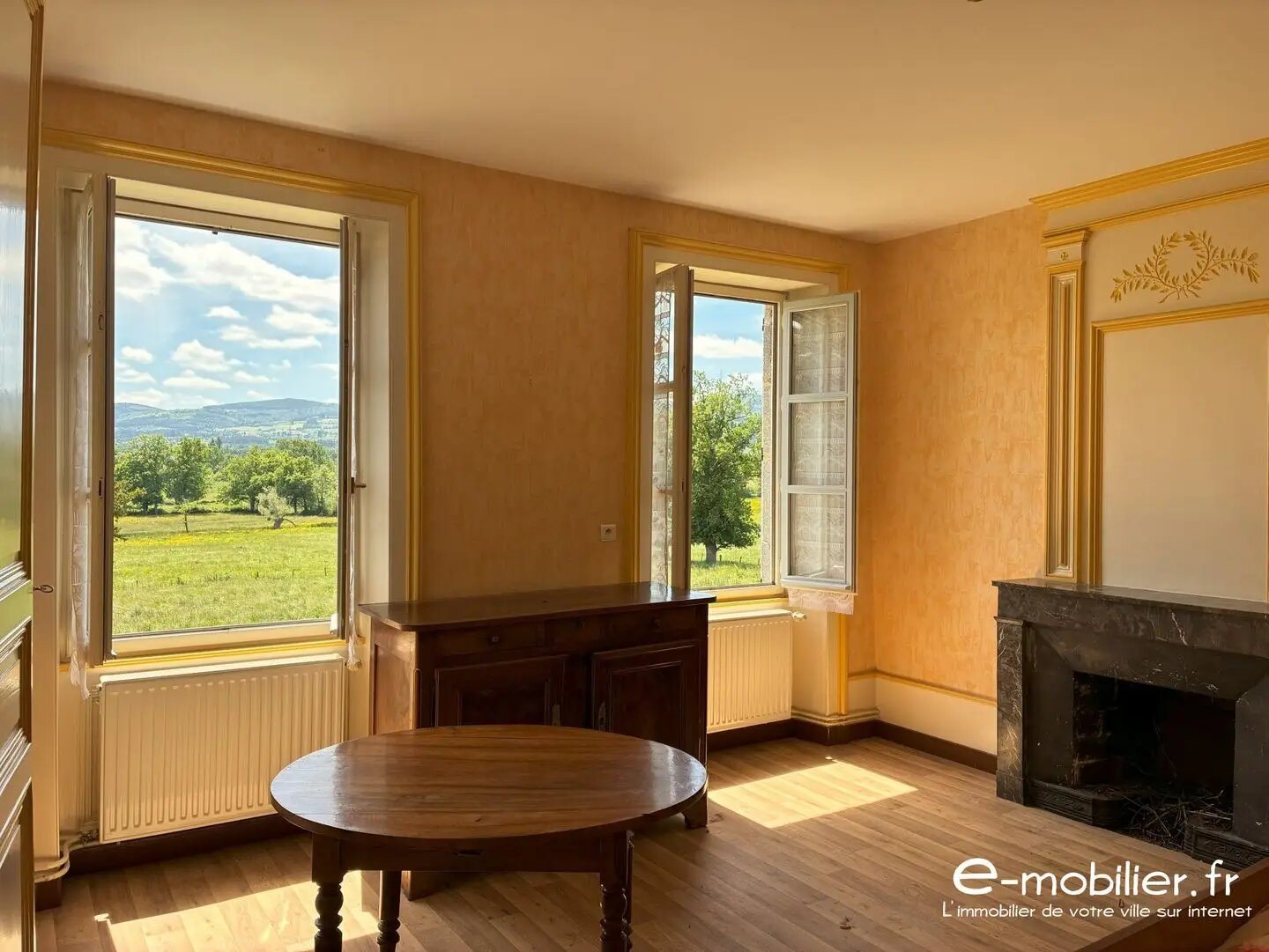 Maison à vendre, 220m², Saint-Forgeux-Lespinasse