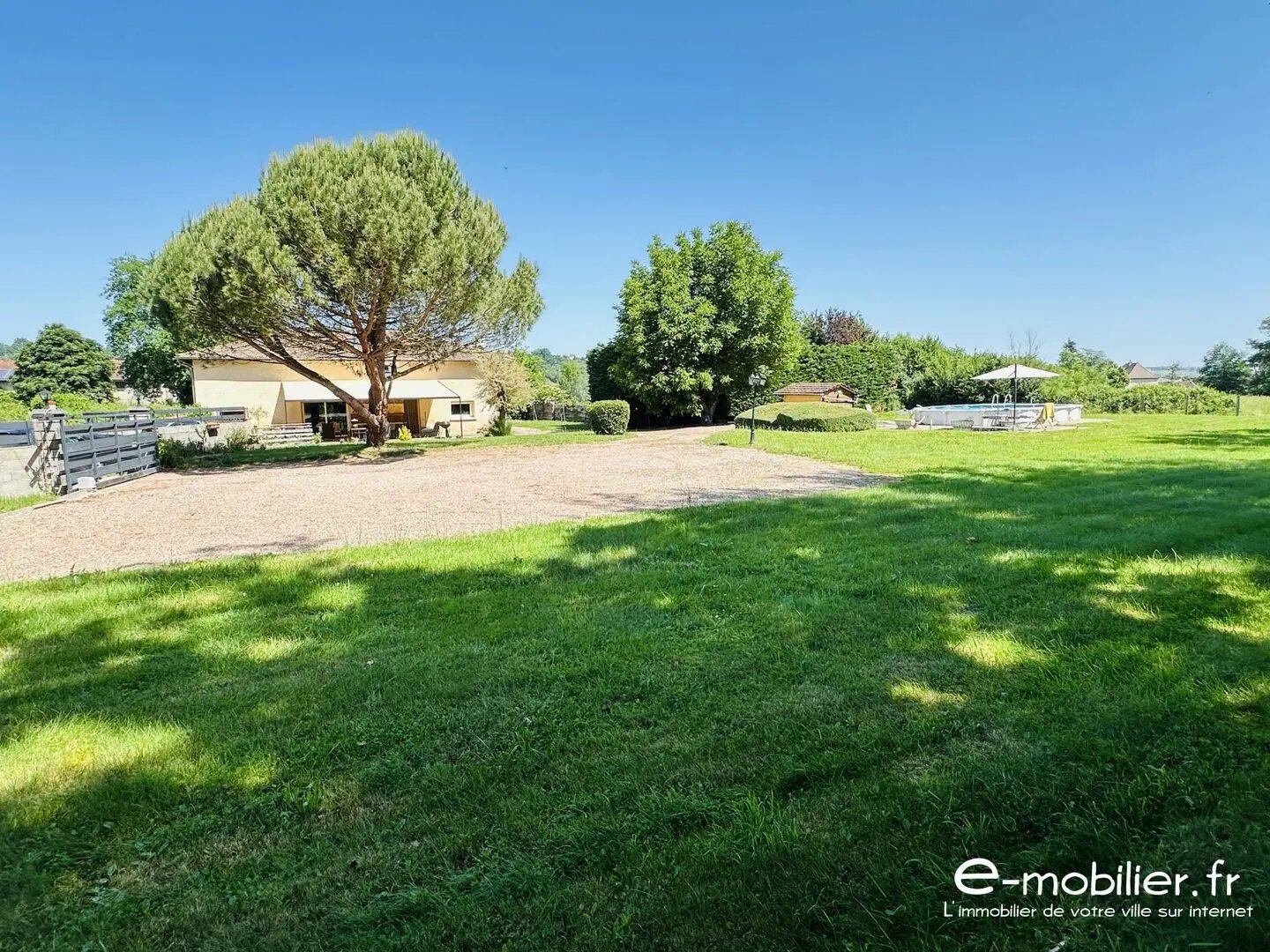 Maison à vendre, 191m², Charlieu