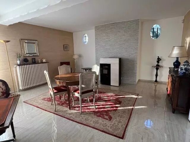 Maison à vendre, 195m², Anet