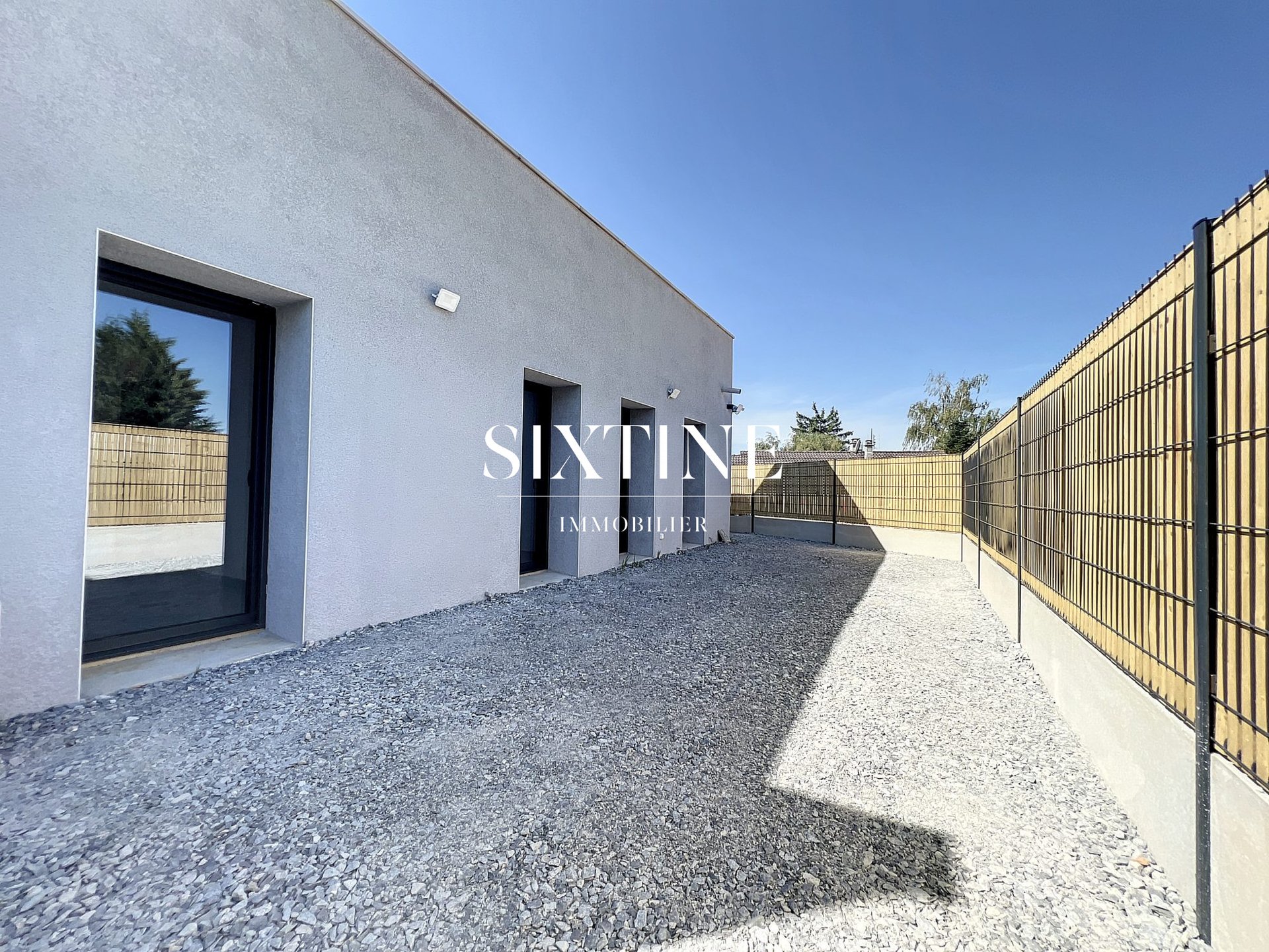 Appartement à louer, 3m², Vernioz