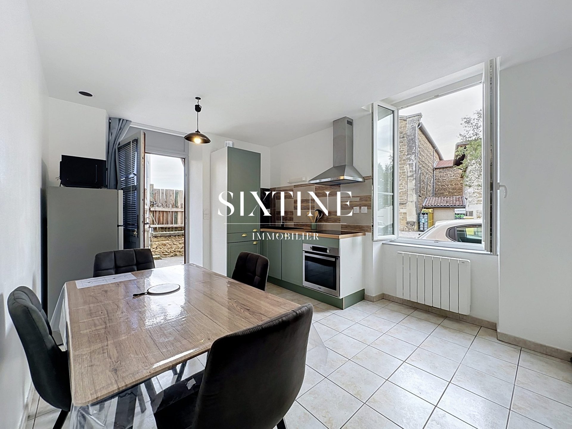 Appartement à louer, 2m², Vernioz