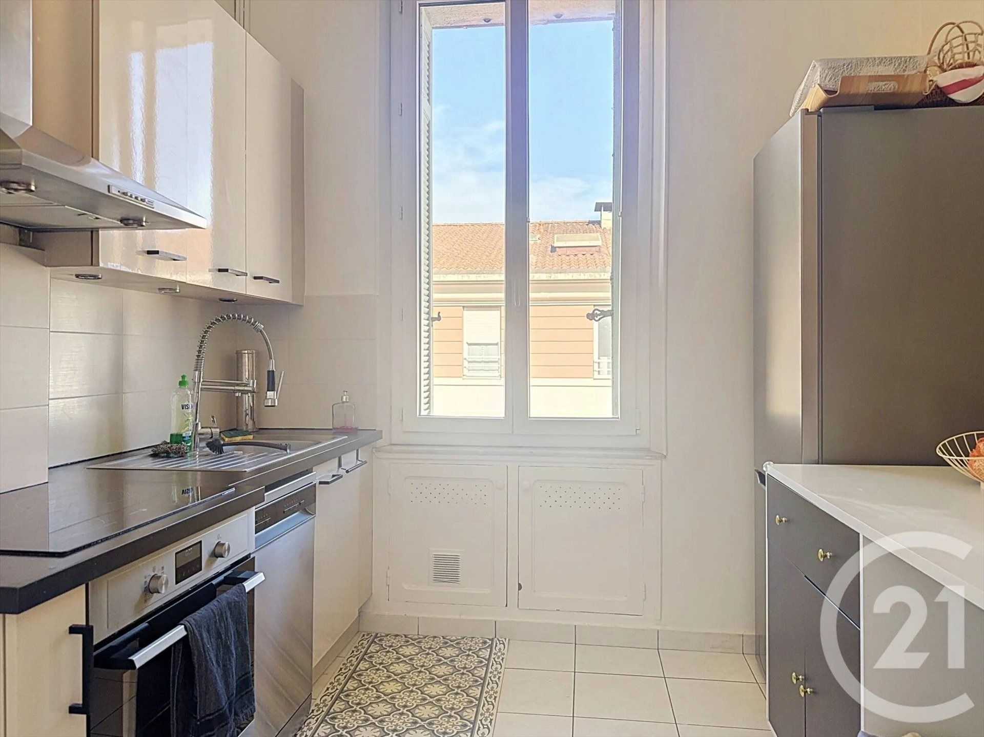 Appartement à louer, 72m², Cannes