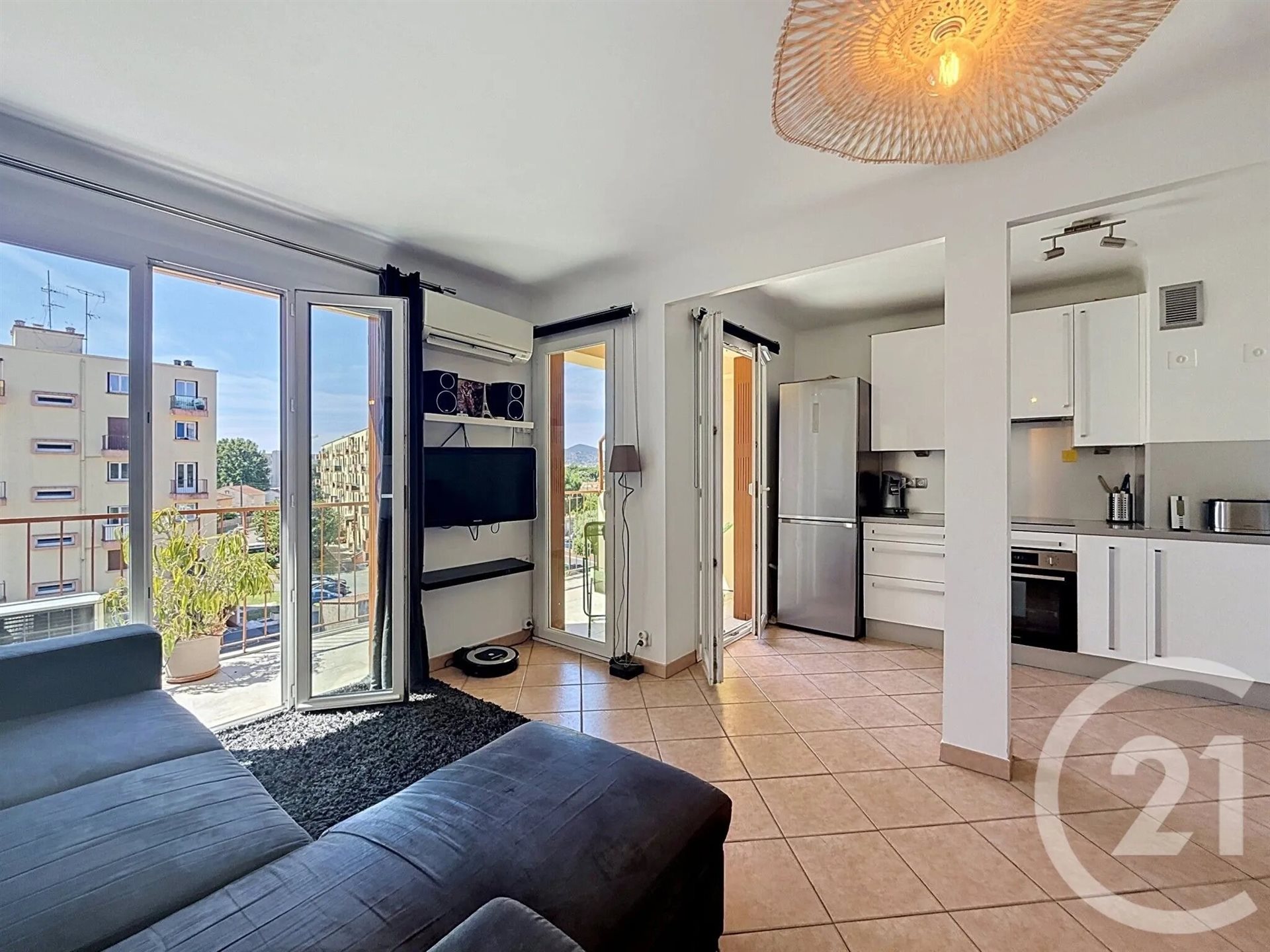 Appartement à louer, 55m², Cannes-la-Bocca
