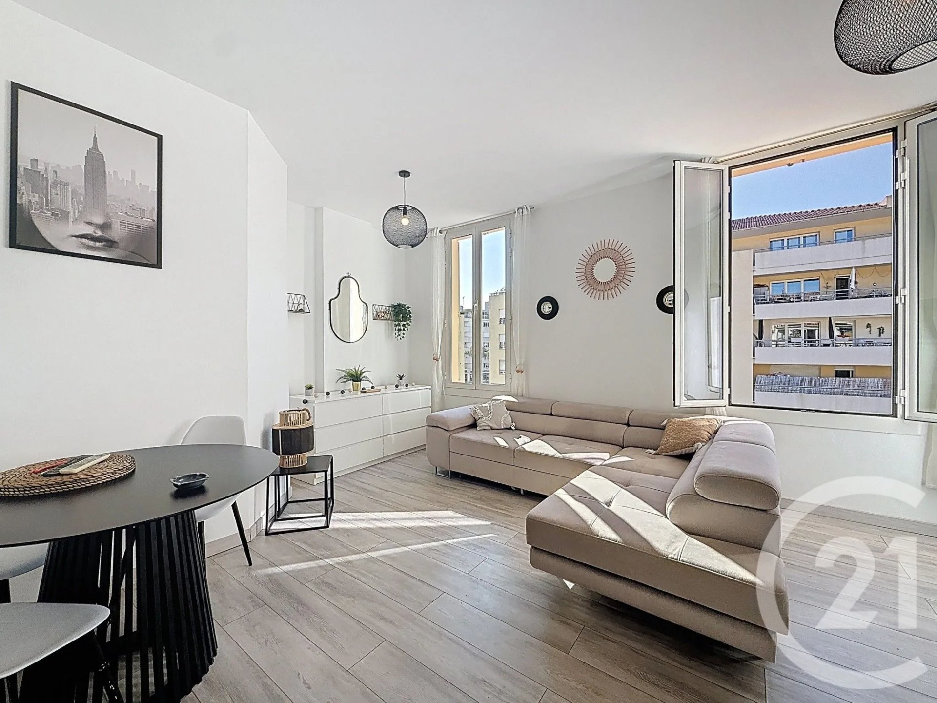 Appartement à louer, 45m², Cannes