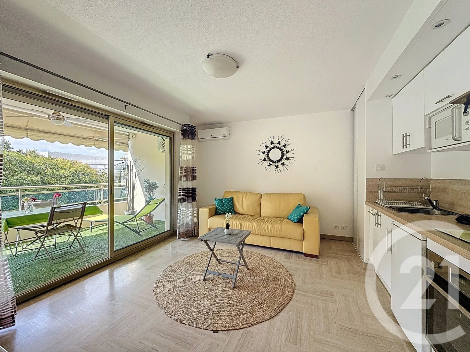 Appartement à louer, 23m², Cannes