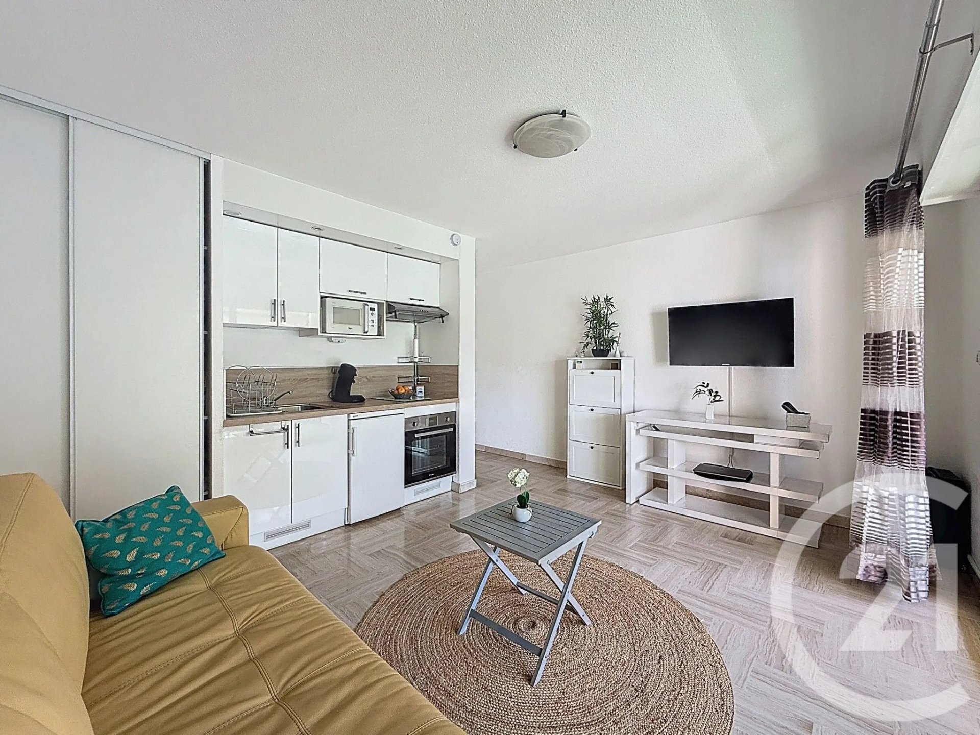 Appartement à louer, 23m², Cannes