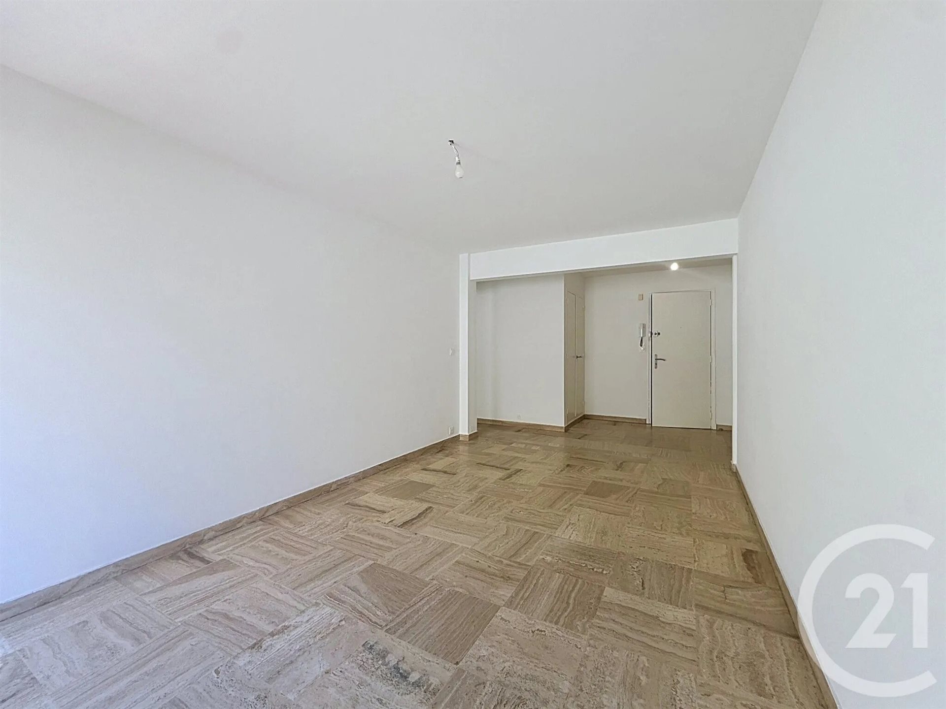 Appartement à louer, 48m², Cannes