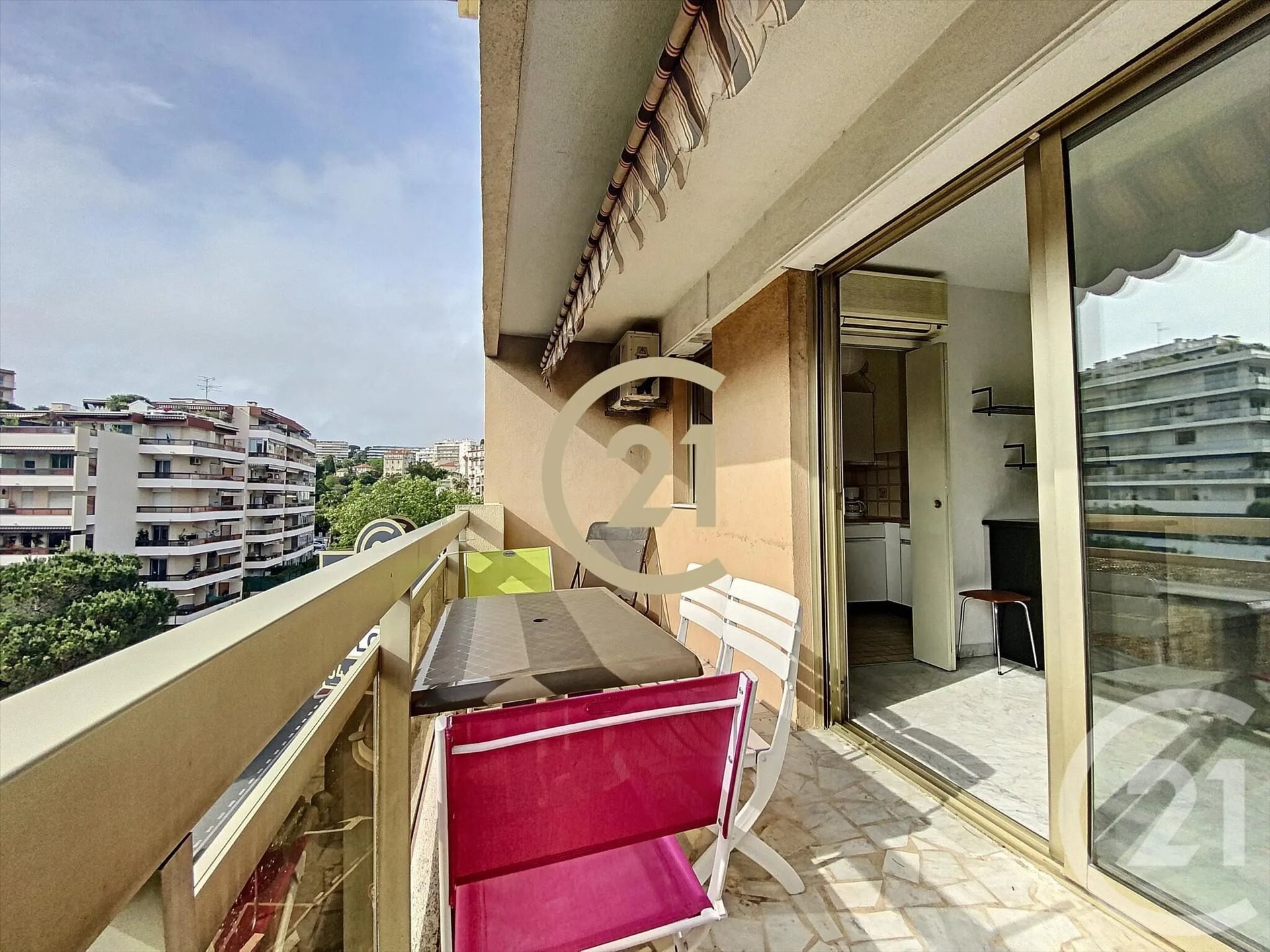 Appartement à louer, 28m², Cannes