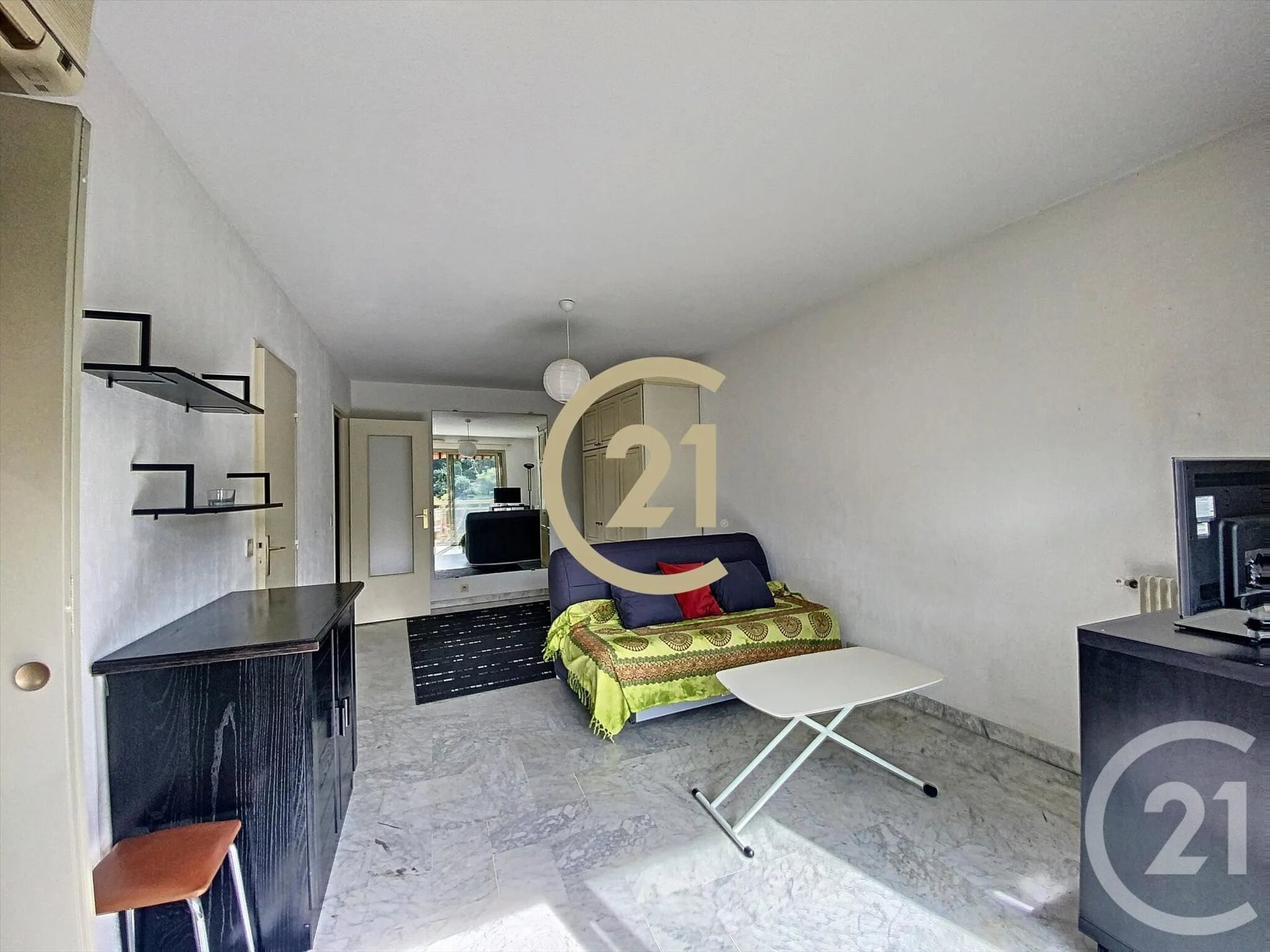 Appartement à louer, 28m², Cannes