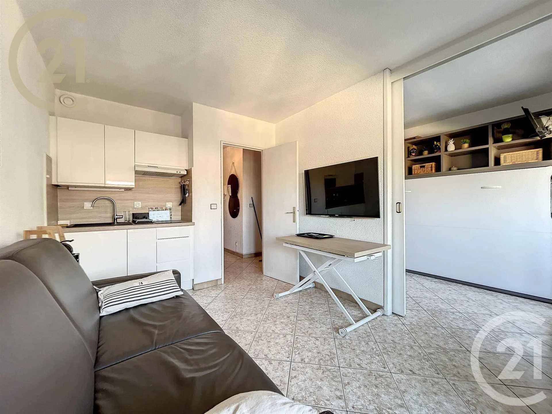 Appartement à louer, 24m², Cannes-la-Bocca