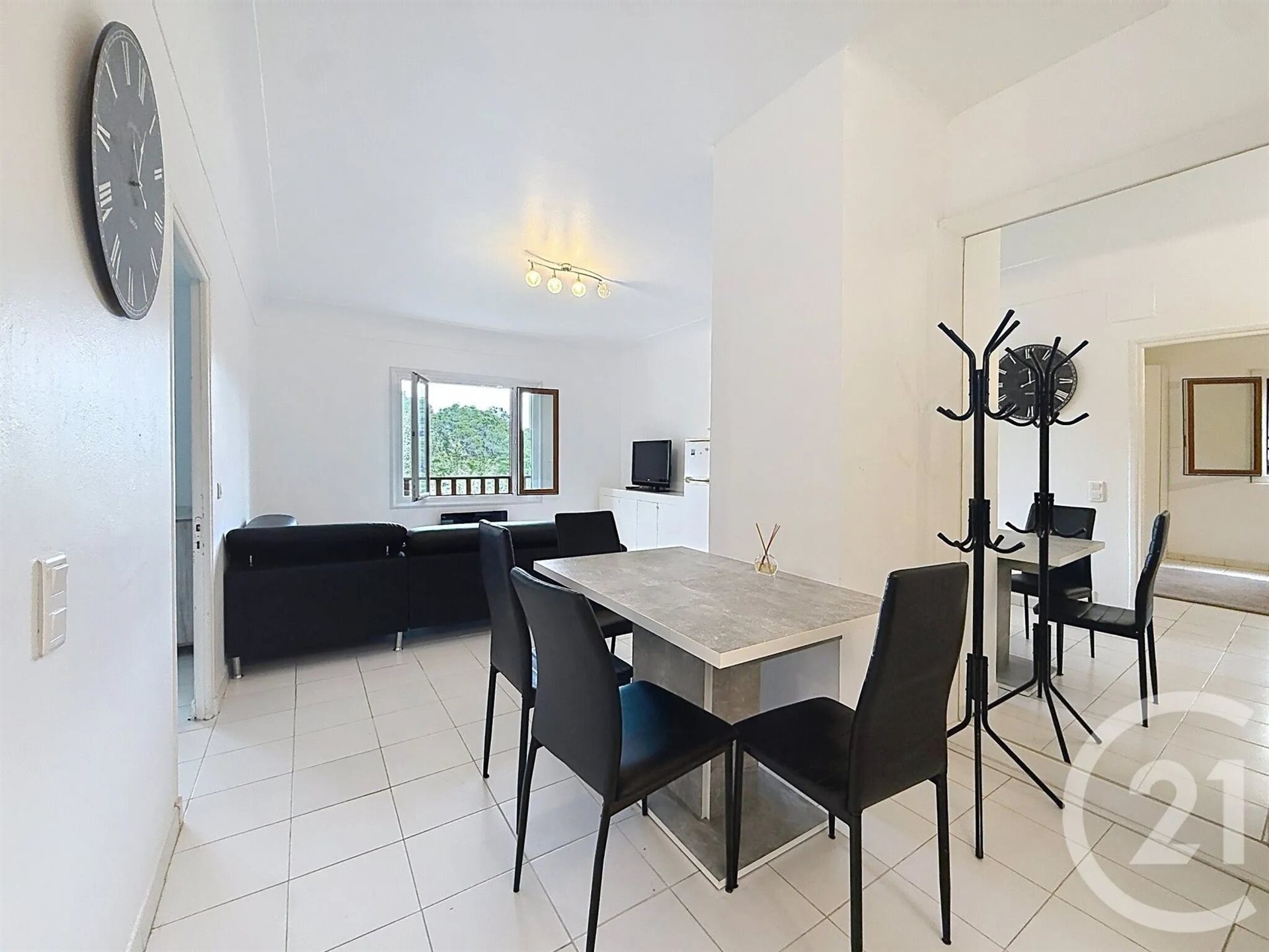 Appartement à louer, 61m², Mougins
