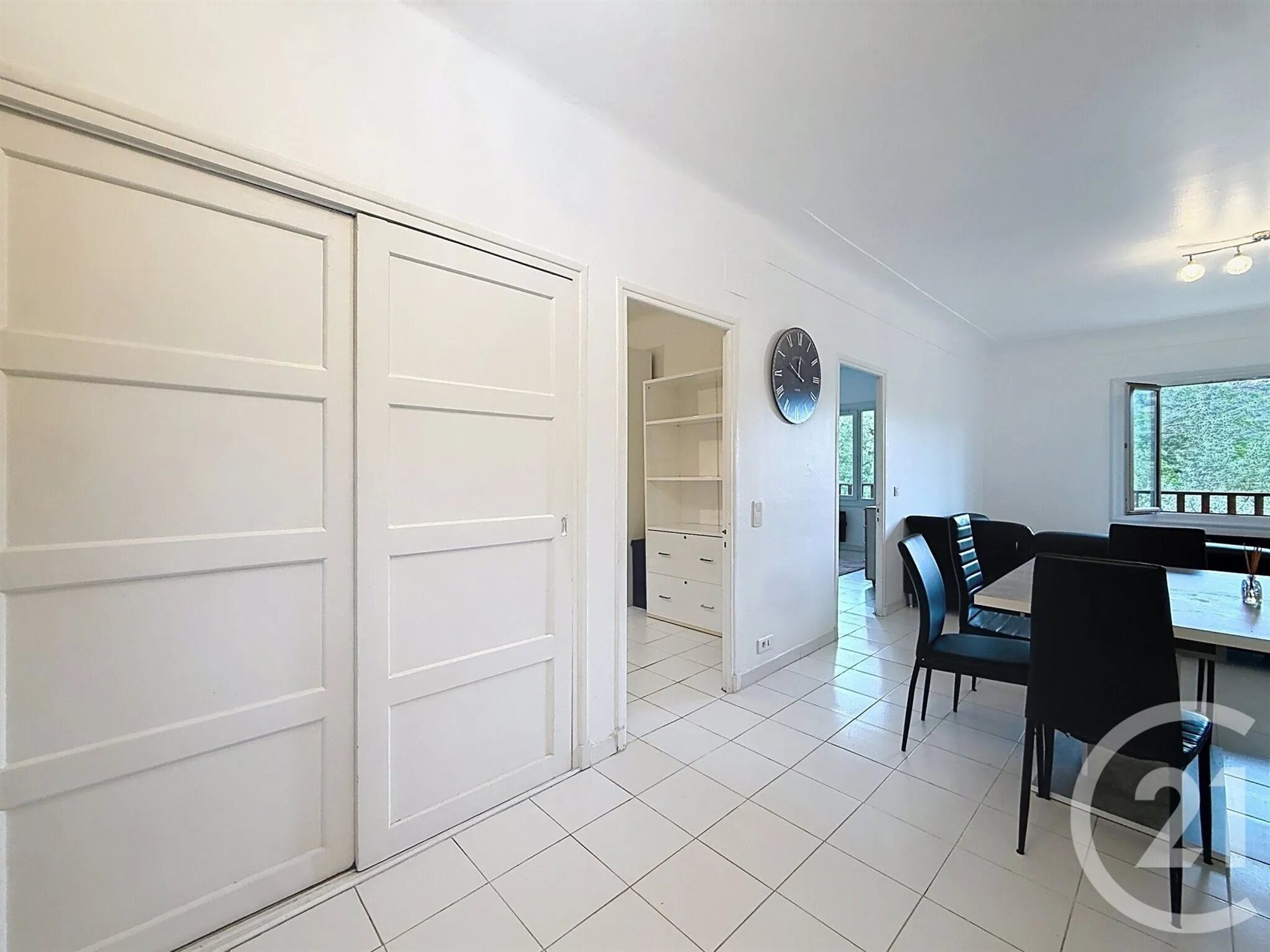 Appartement à louer, 61m², Mougins