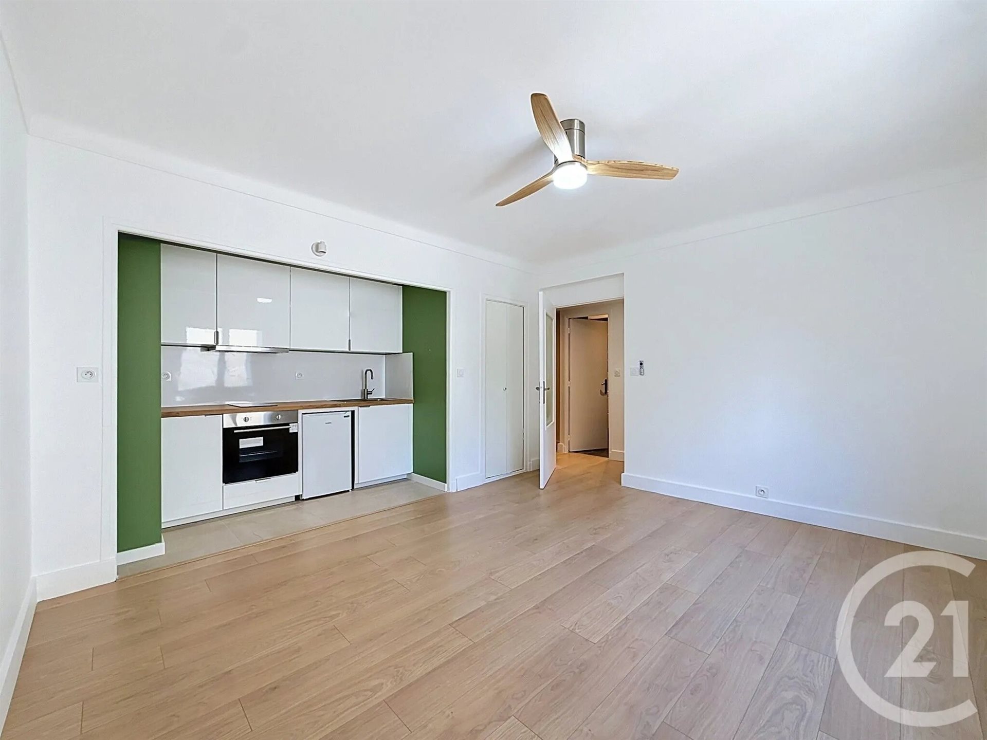 Appartement à louer, 27m², Cannes
