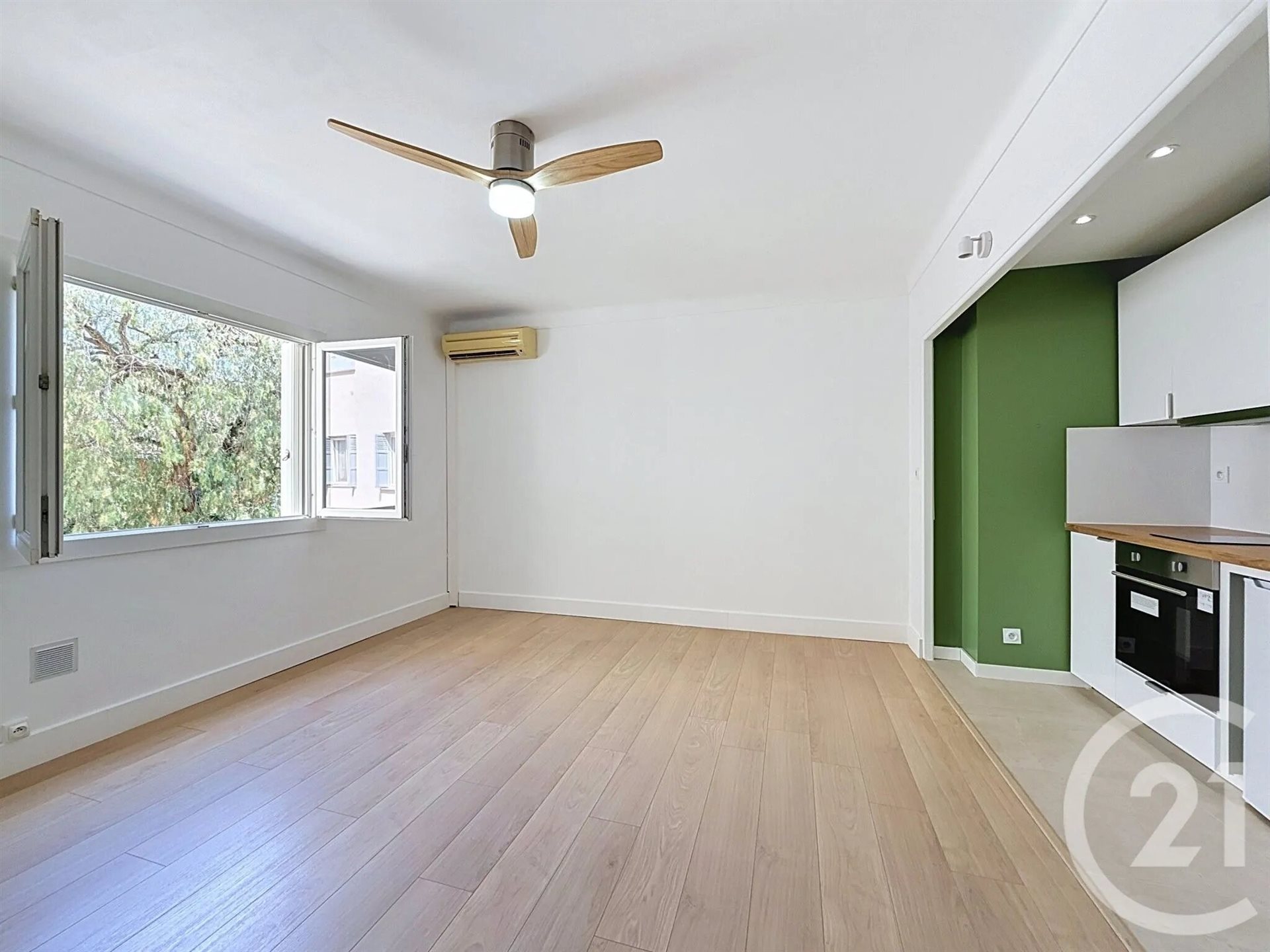 Appartement à louer, 27m², Cannes