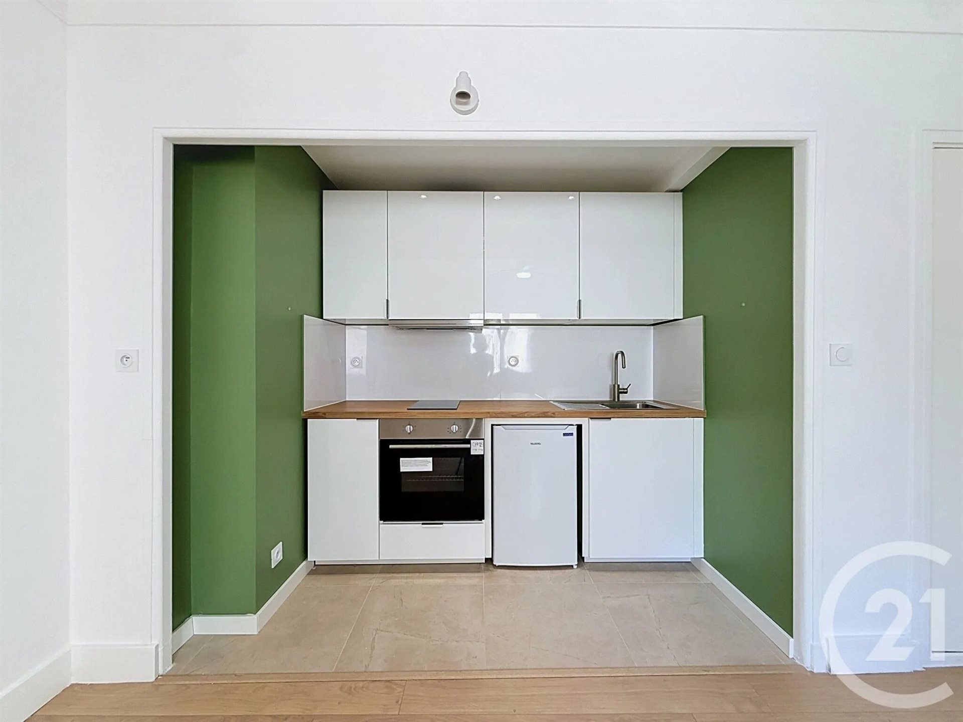 Appartement à louer, 27m², Cannes
