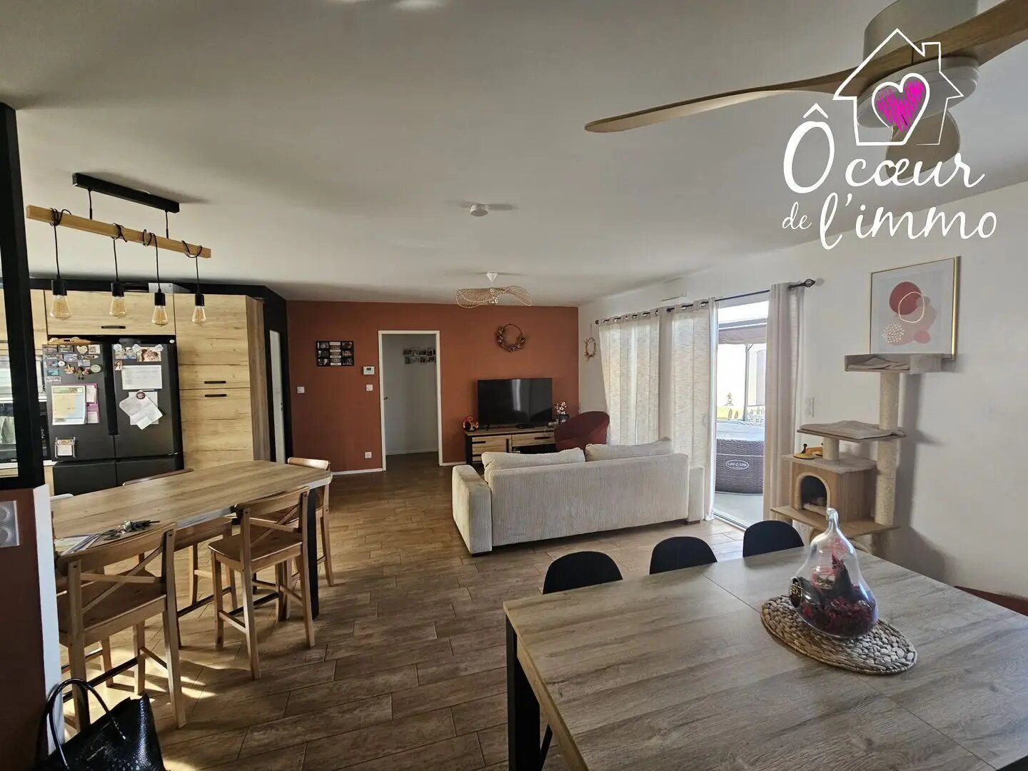 Maison à vendre, 121m², Yzernay