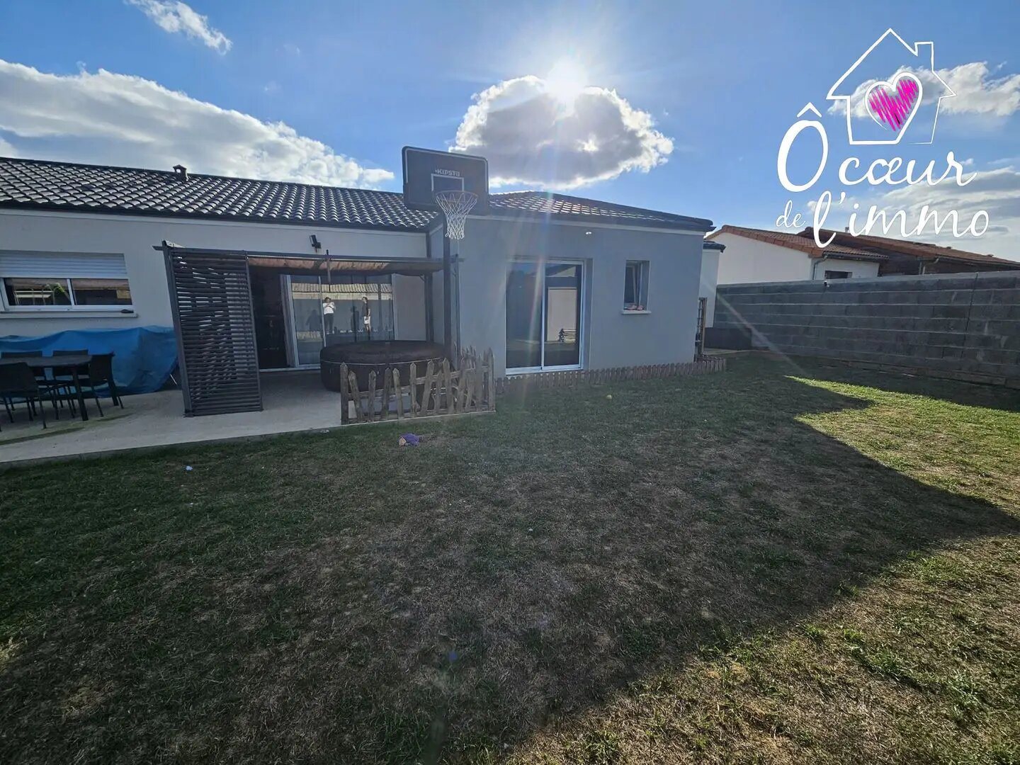 Maison à vendre, 121m², Yzernay