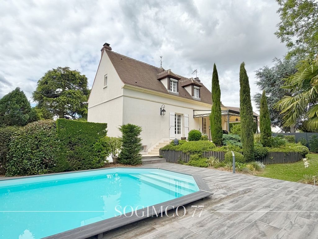 Maison à vendre, 200m², Claye-Souilly