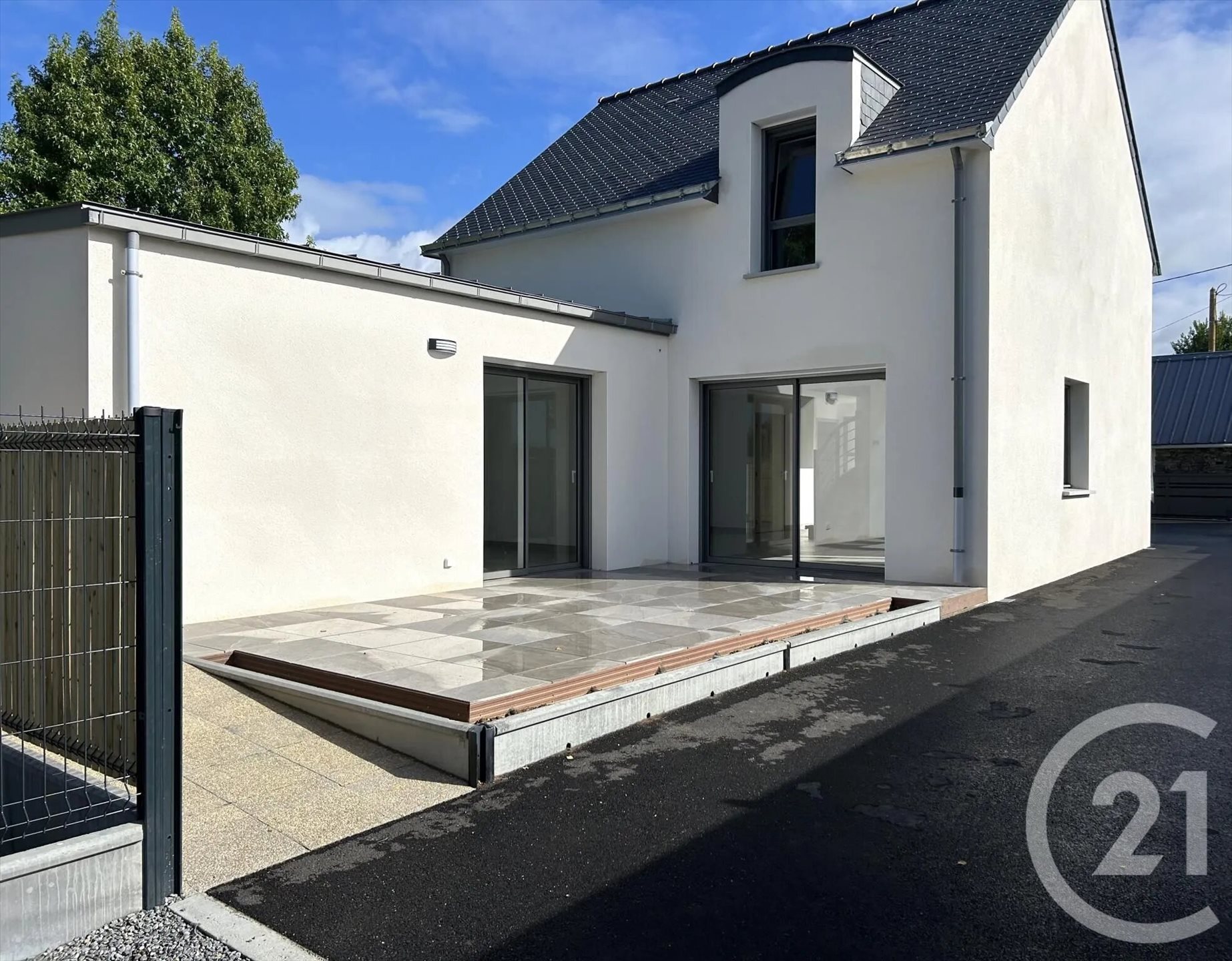 Maison à louer, 105m², Camoël