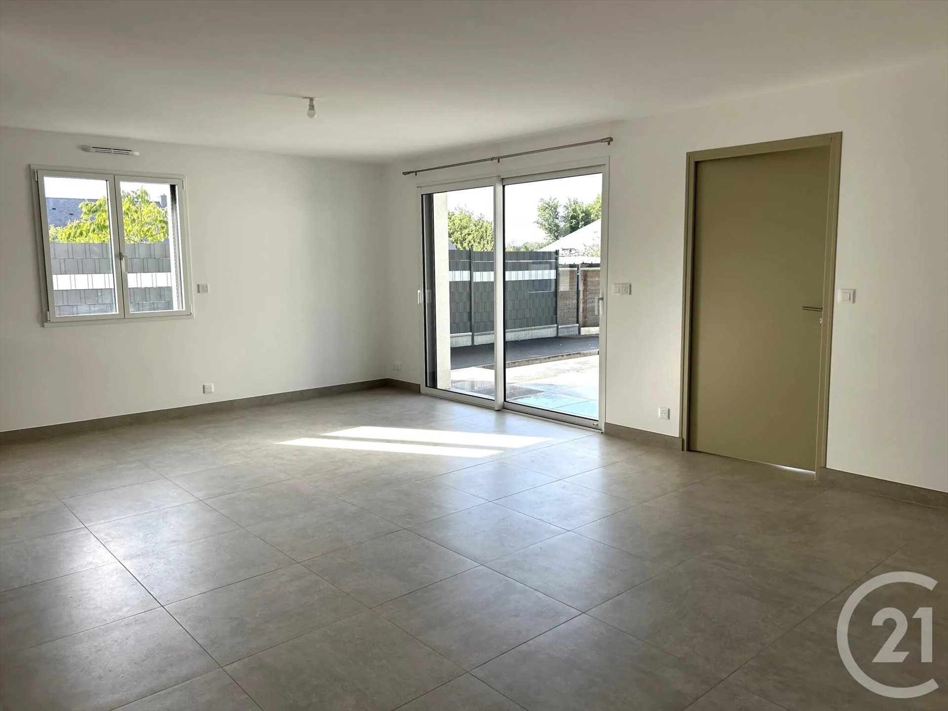 Maison à louer, 105m², Camoël