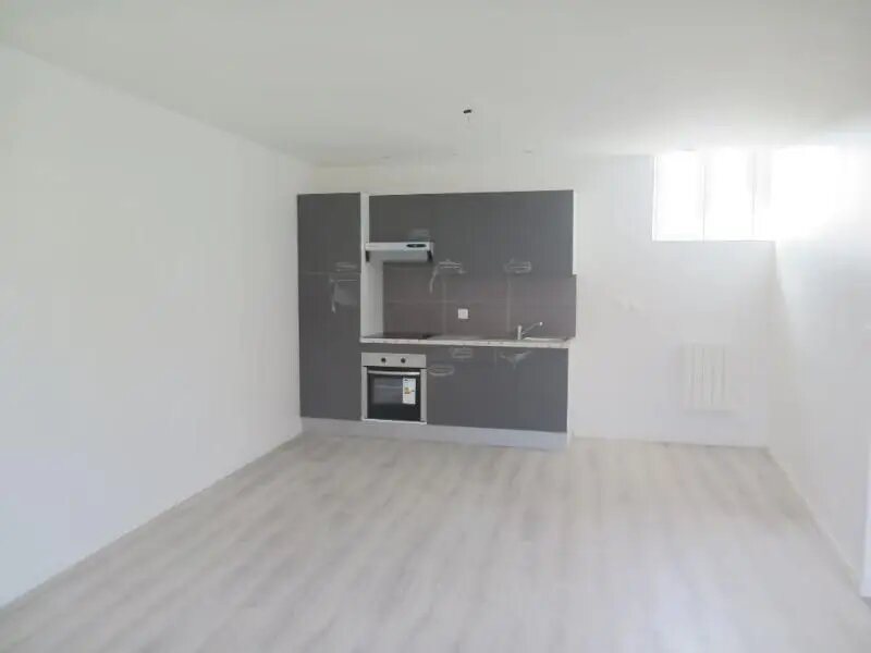 Appartement à louer, 45m², Saint-Just-Saint-Rambert