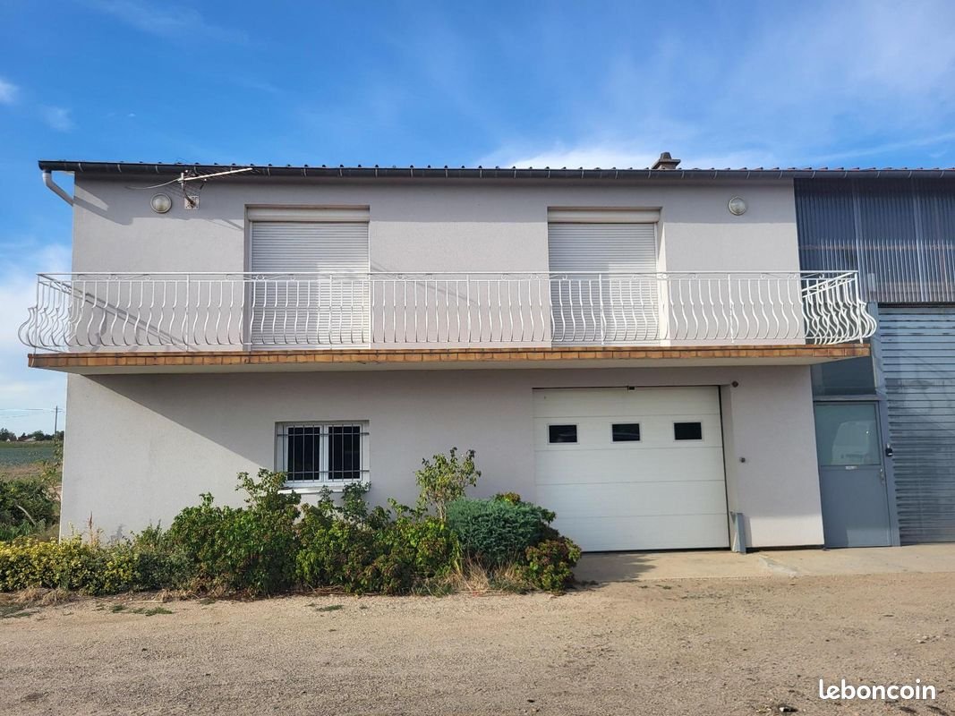 Maison à louer, 100m², Saint-Just-Saint-Rambert