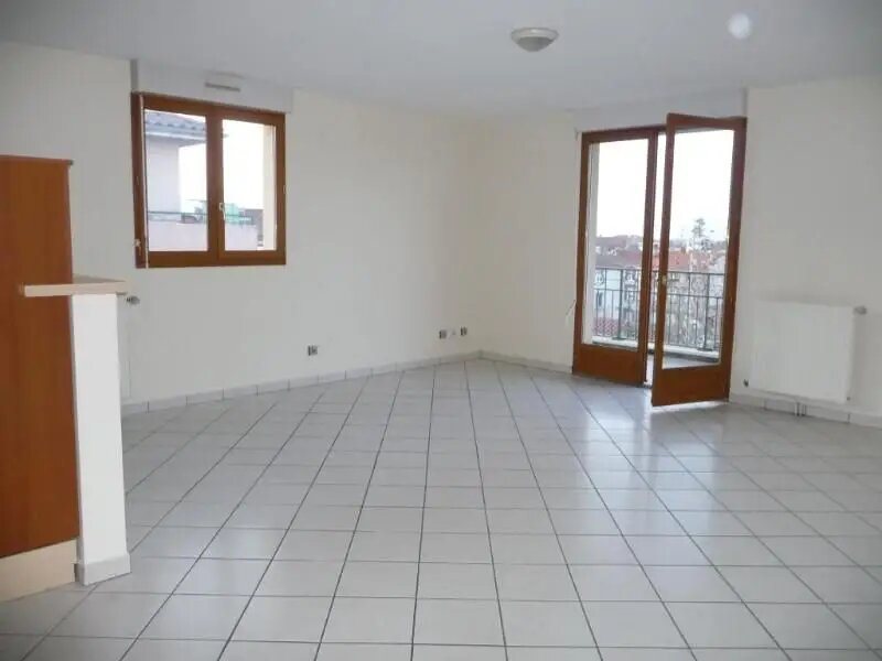 Appartement à louer, 89m², Saint-Just-Saint-Rambert