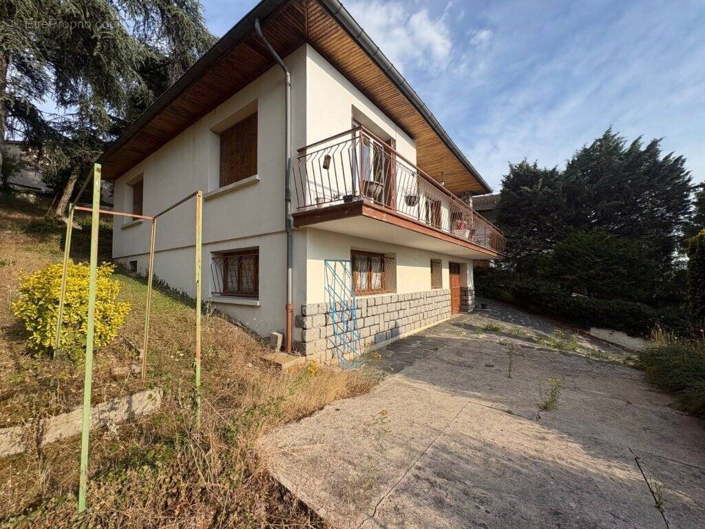 Maison à vendre, 85m², Saint-Just-Saint-Rambert