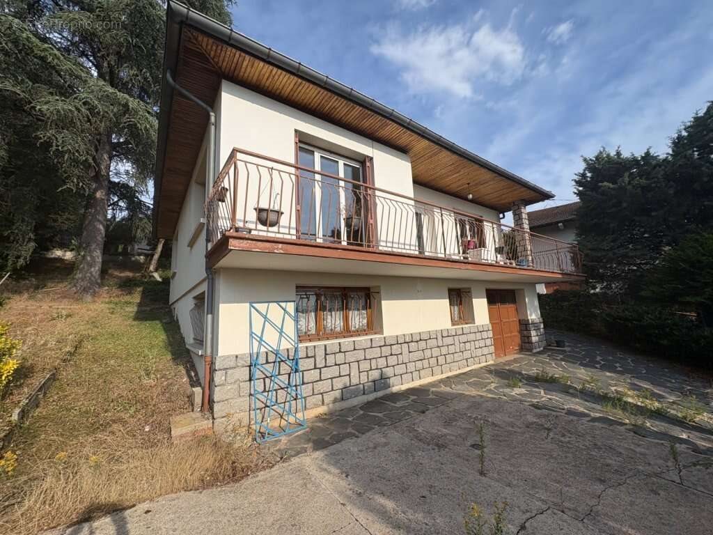 Maison à vendre, 85m², Saint-Just-Saint-Rambert