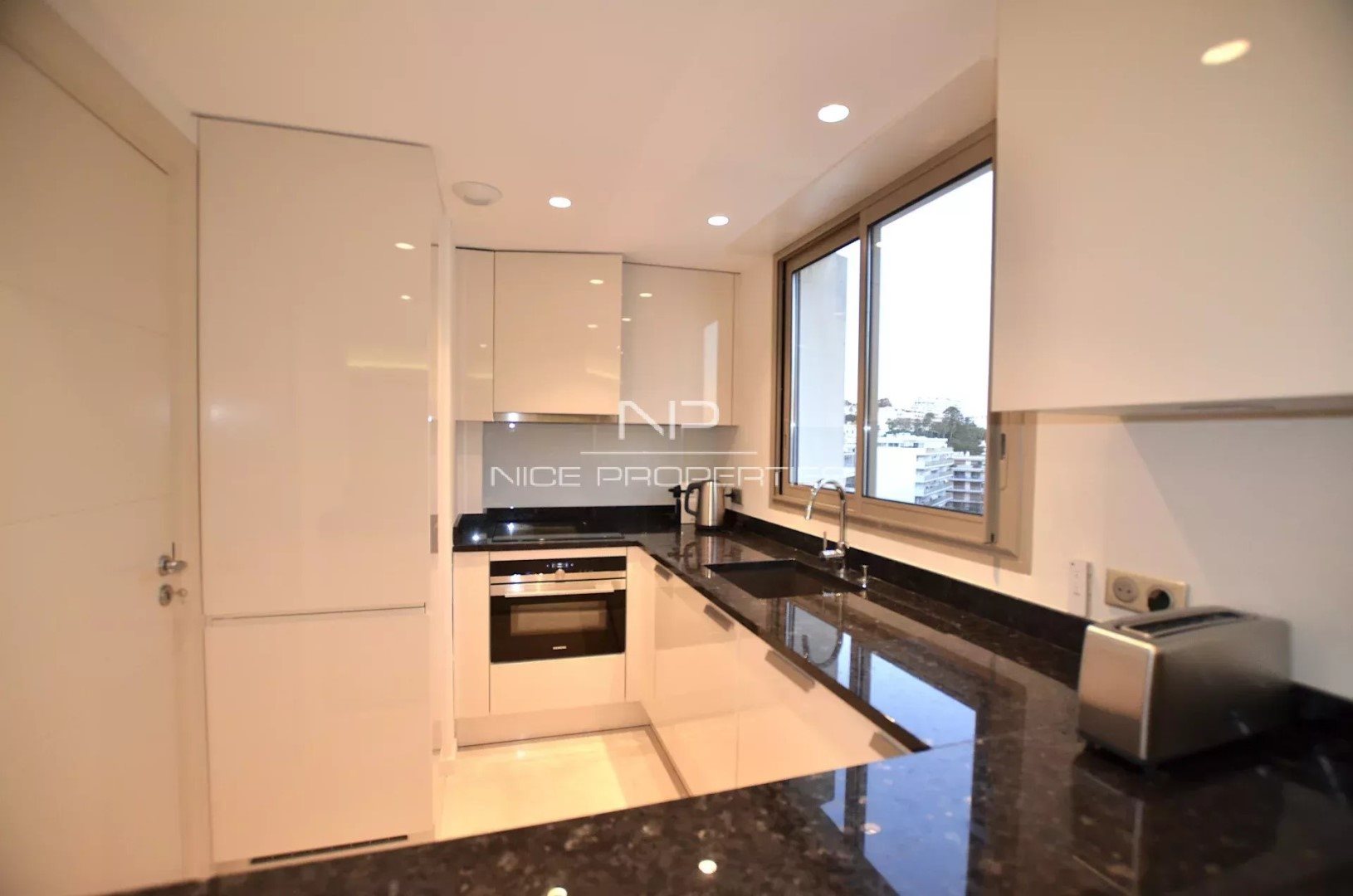 Appartement à vendre, 92m², Cannes