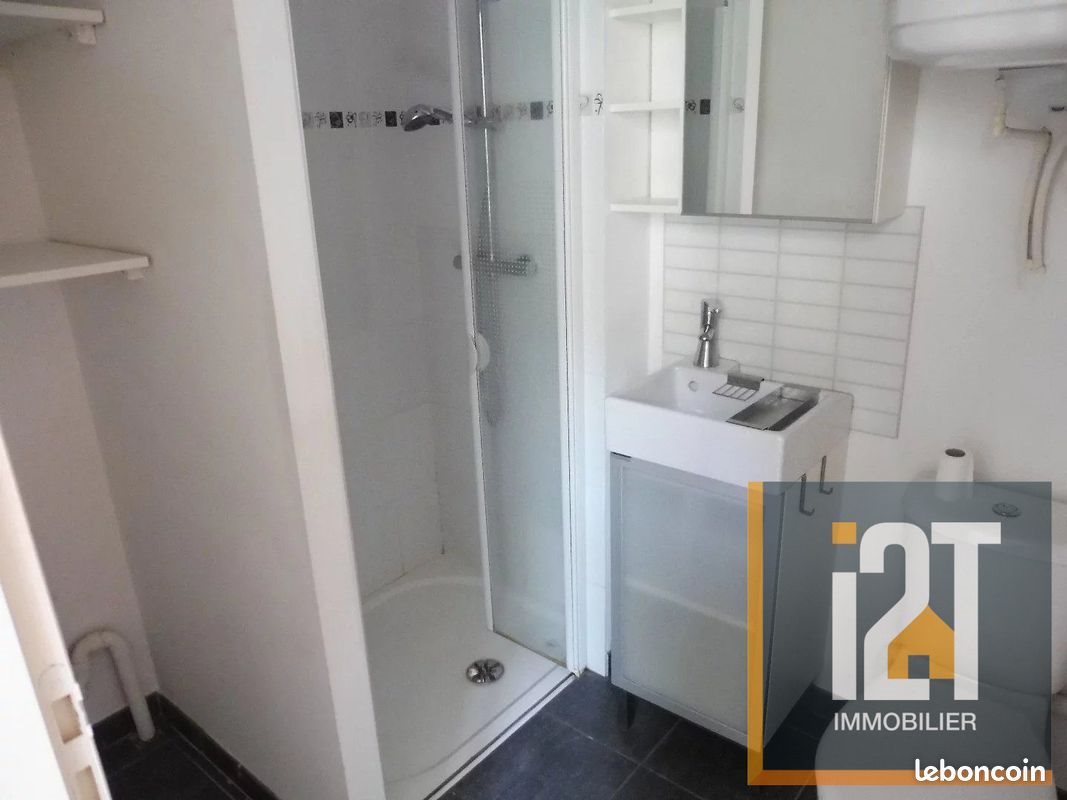 Appartement à louer, 30m², Nîmes