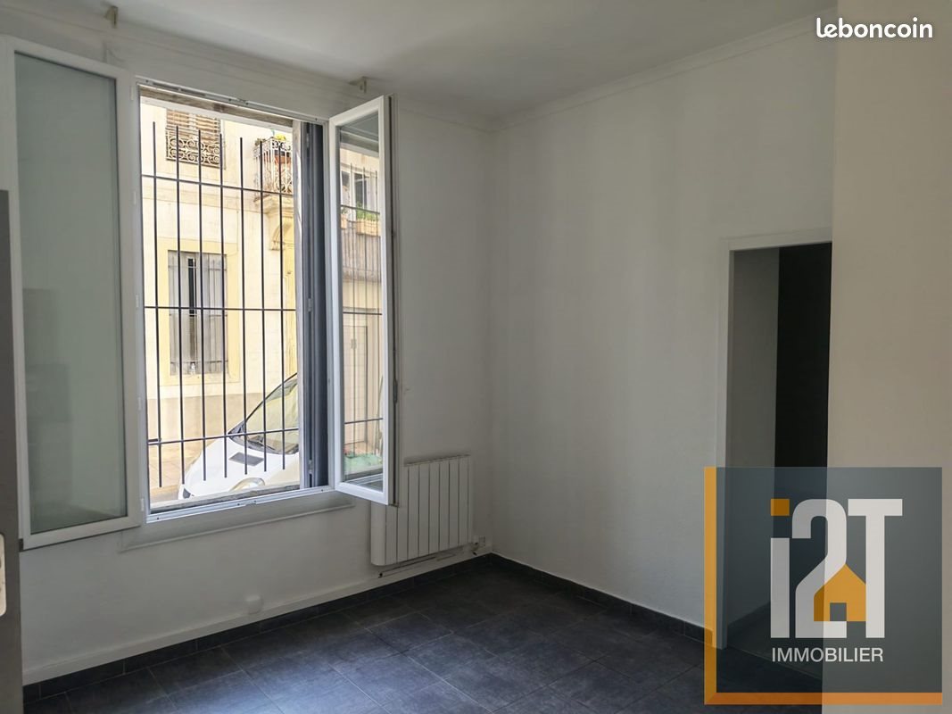 Appartement à louer, 30m², Nîmes