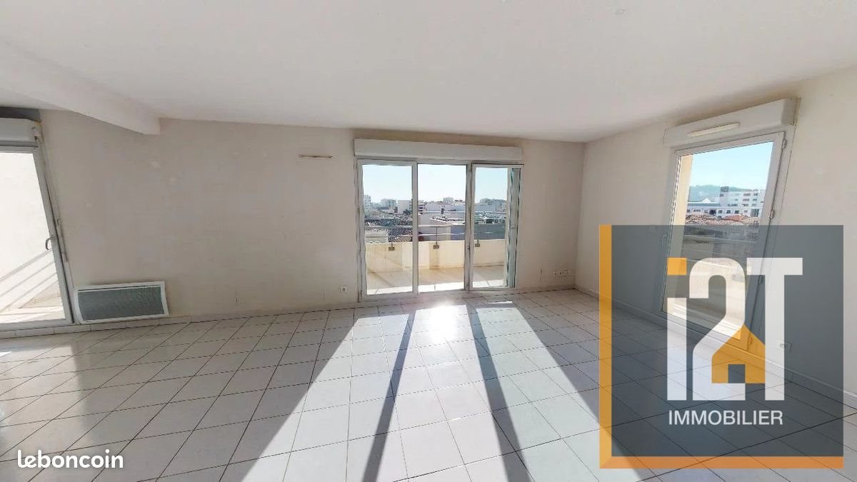 Appartement à louer, 108m², Nîmes