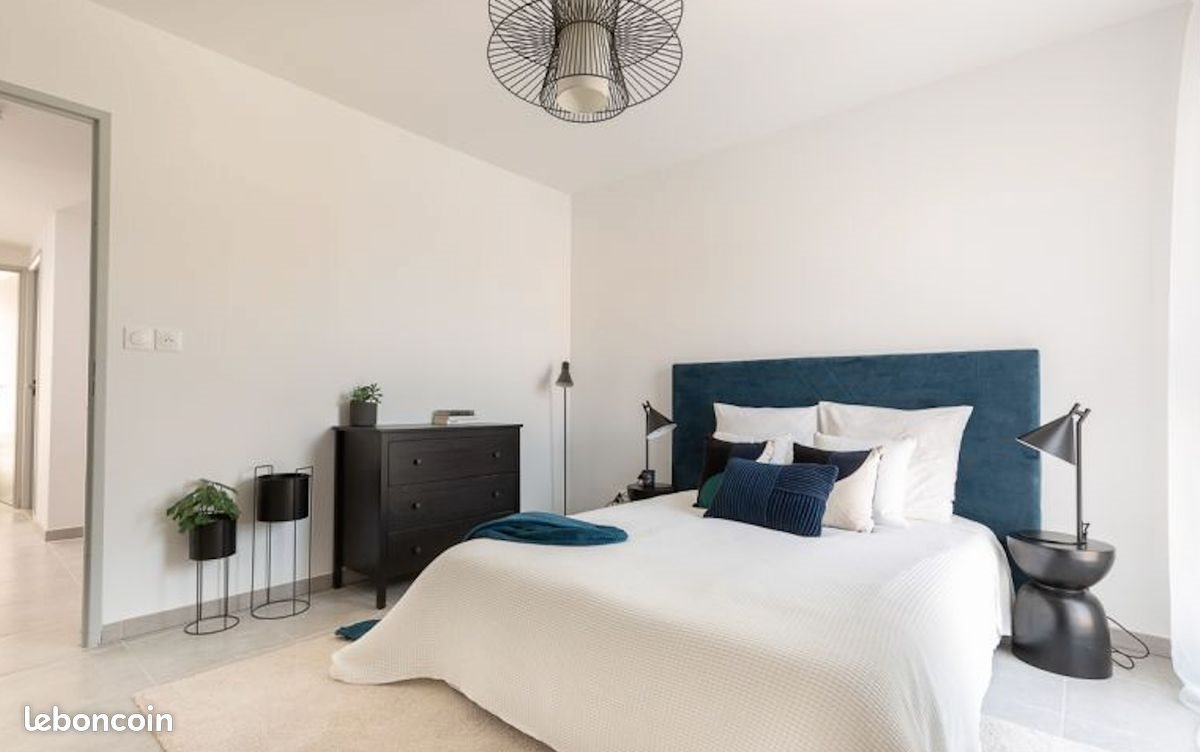 Appartement à vendre, 59m², Châteauneuf-le-Rouge