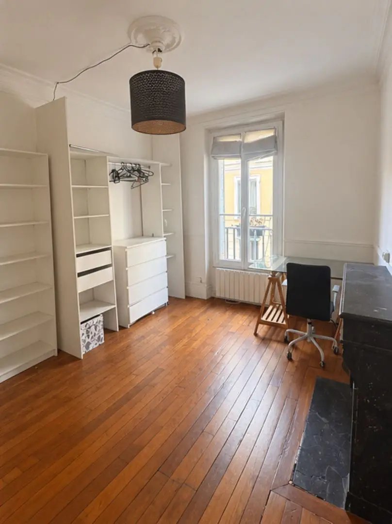 Appartement à louer, 48m², Clichy