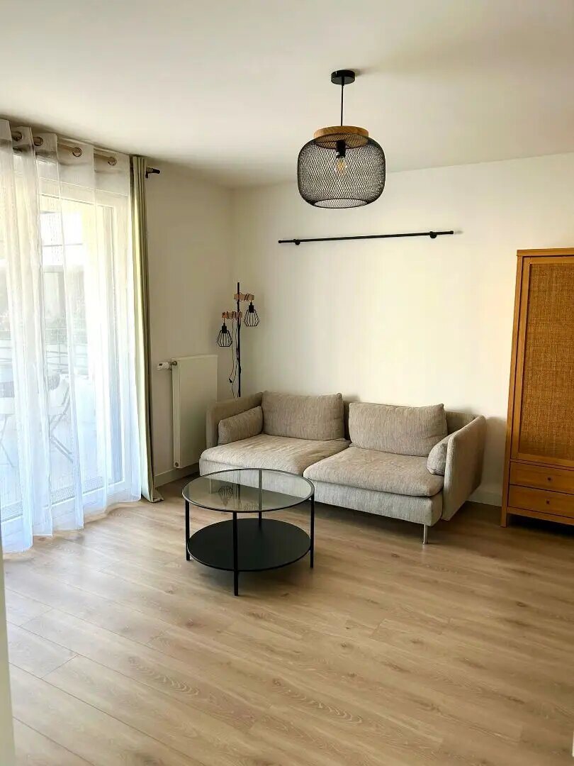 Appartement à louer, 38m², Clichy